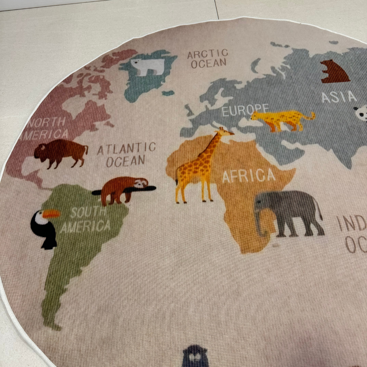 Tapete Mapa Mundi Redondo - Infantil