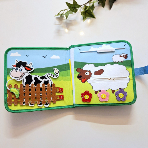 Fazenda dos Pequenos Exploradores - Livro Sensorial Infantil