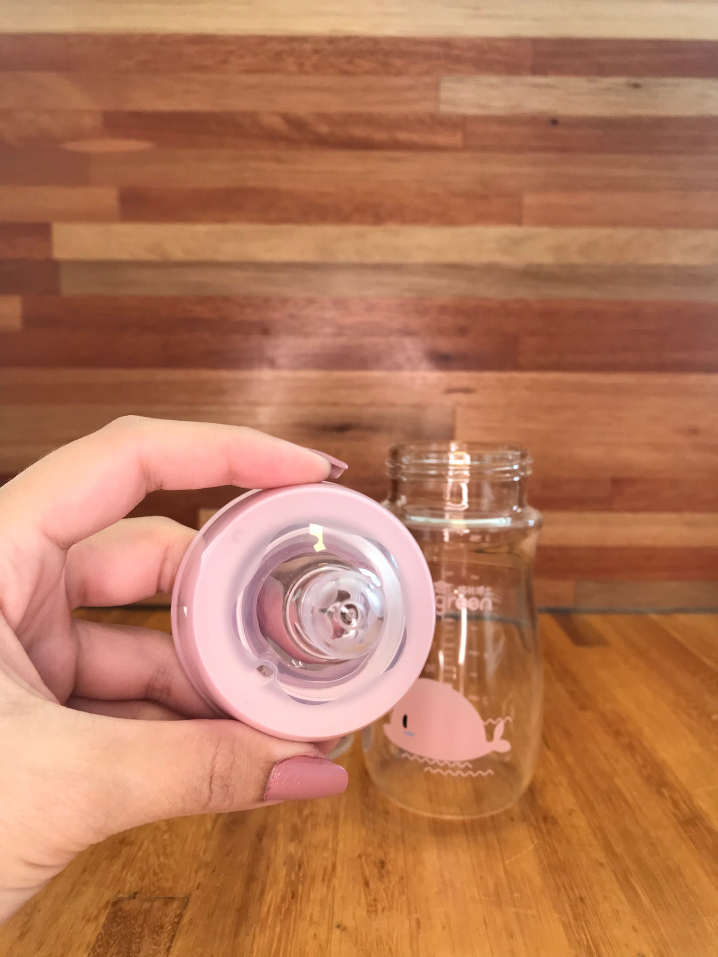 Mamadeira para Bebê de Vidro - Porta Leite em Pó Modelo Baleia