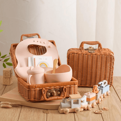 Kit Alimentação para Bebê - com Cesta (7 peças) | Bebê Colorido