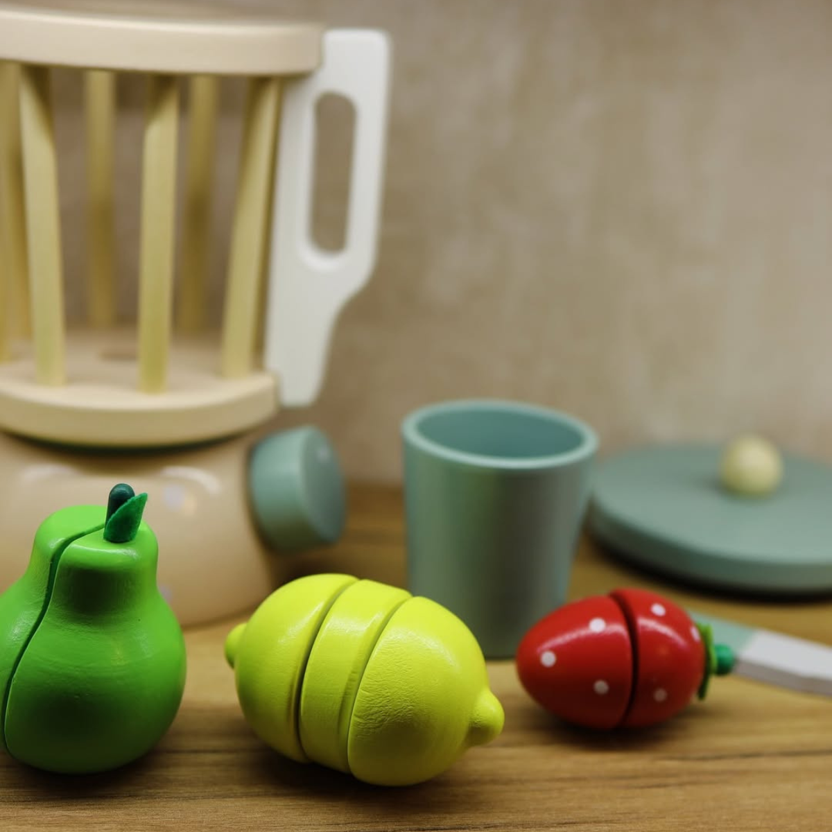 Brinquedo Mini Cozinha Infantil - Liquidificador de Madeira Verde