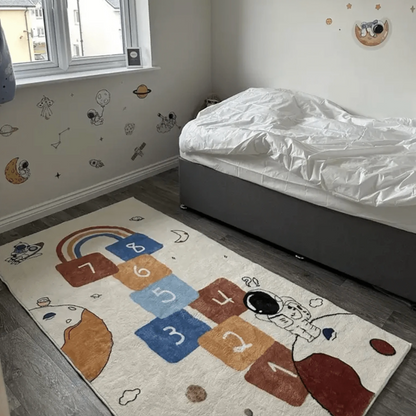 Tapete para Quarto Infantil - Amarelinha Astronauta