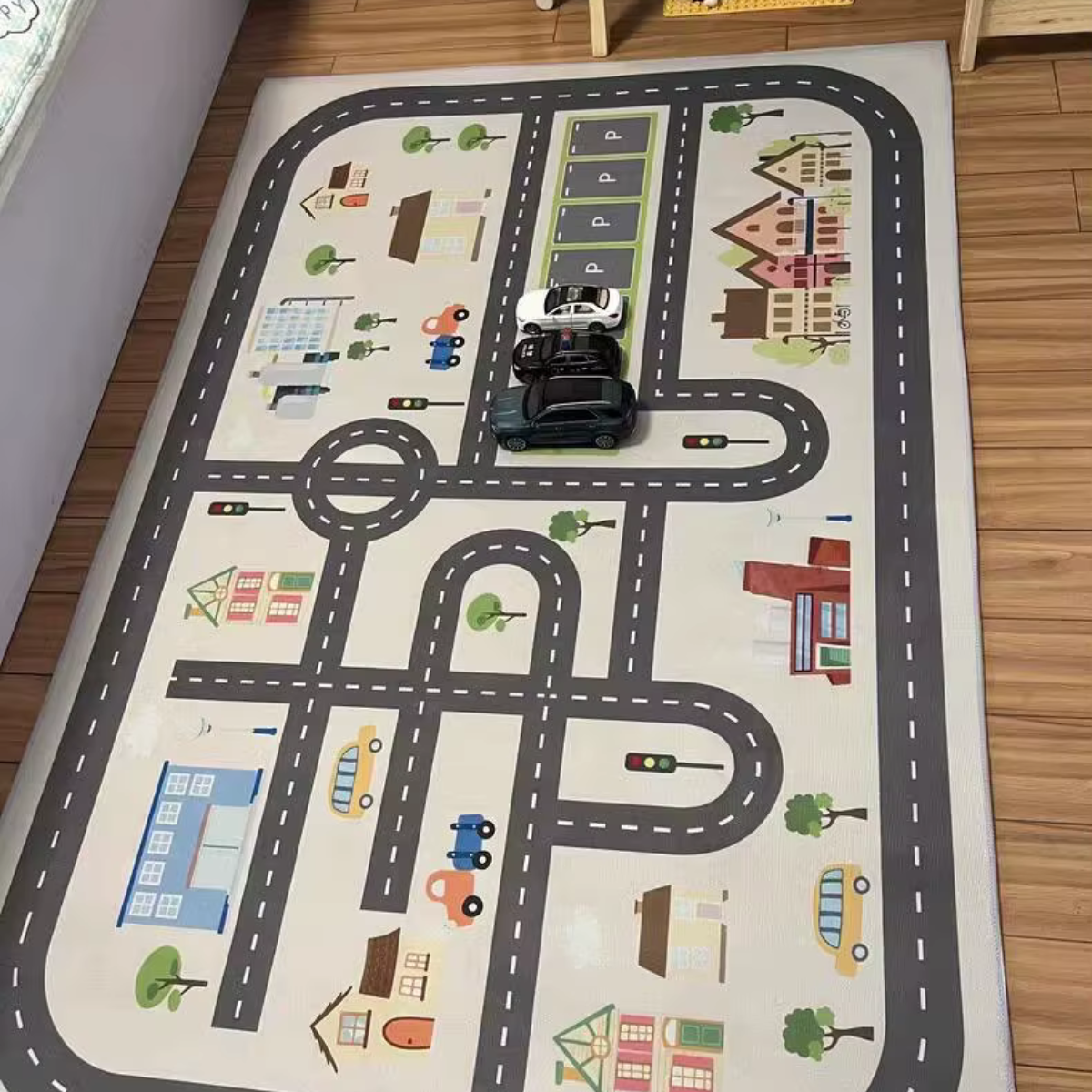 Tapete Quarto Infantil Quadrado - Pista de Corrida Bege